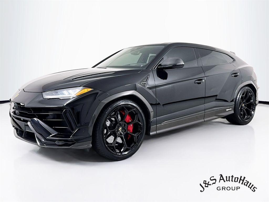 used 2023 Lamborghini Urus car, priced at $267,995