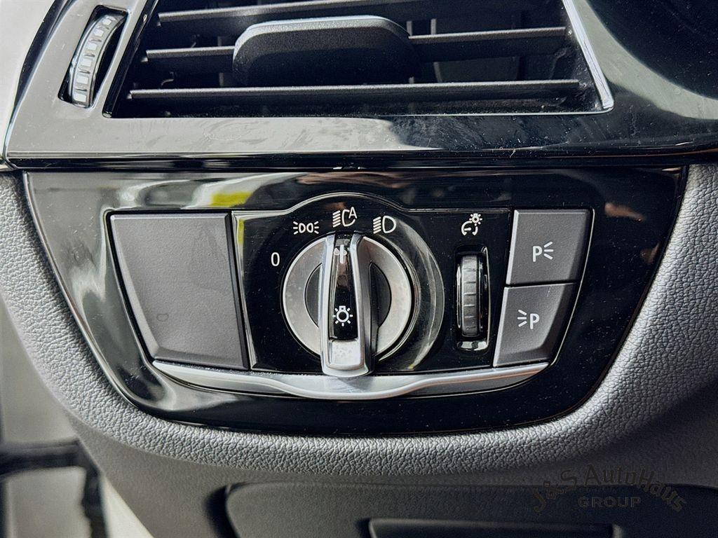 used 2023 BMW M5 car, priced at $86,995