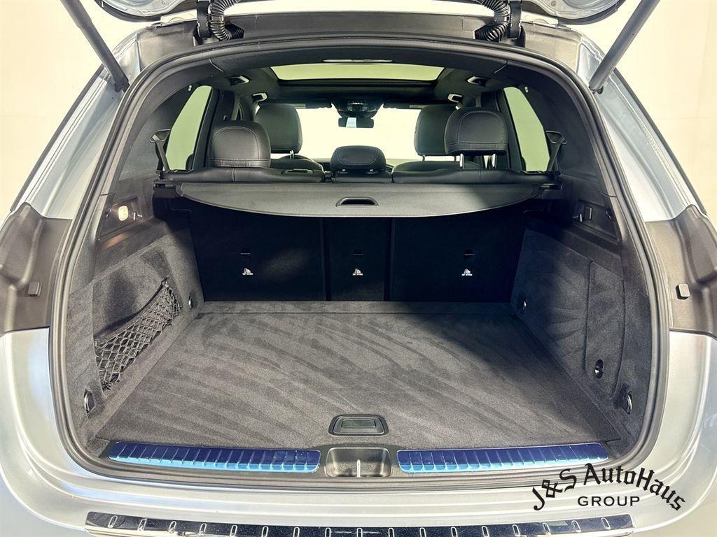 Mercedes-Benz GLE view 34