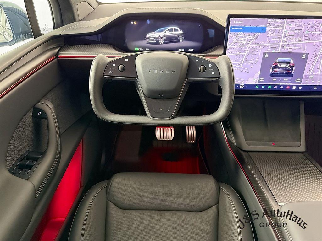Tesla Model X view 29