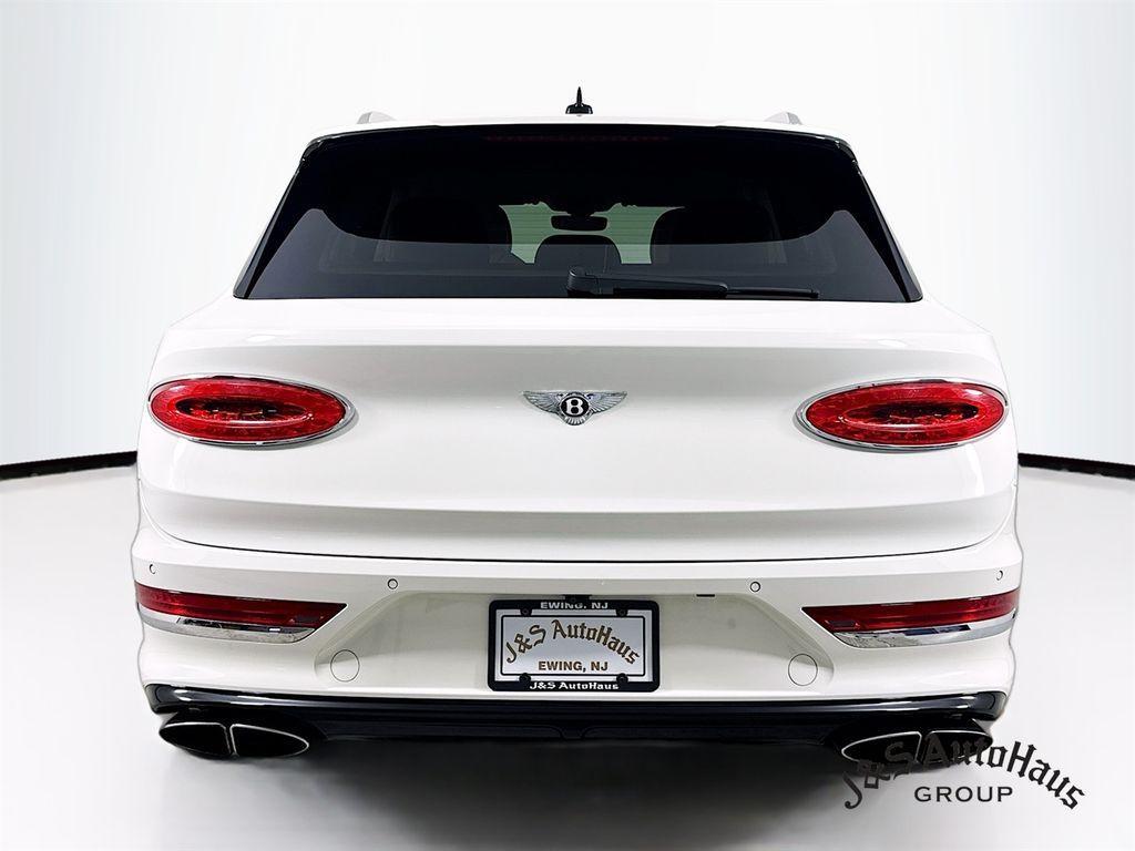 used 2021 Bentley Bentayga Hybrid car, priced at $109,995