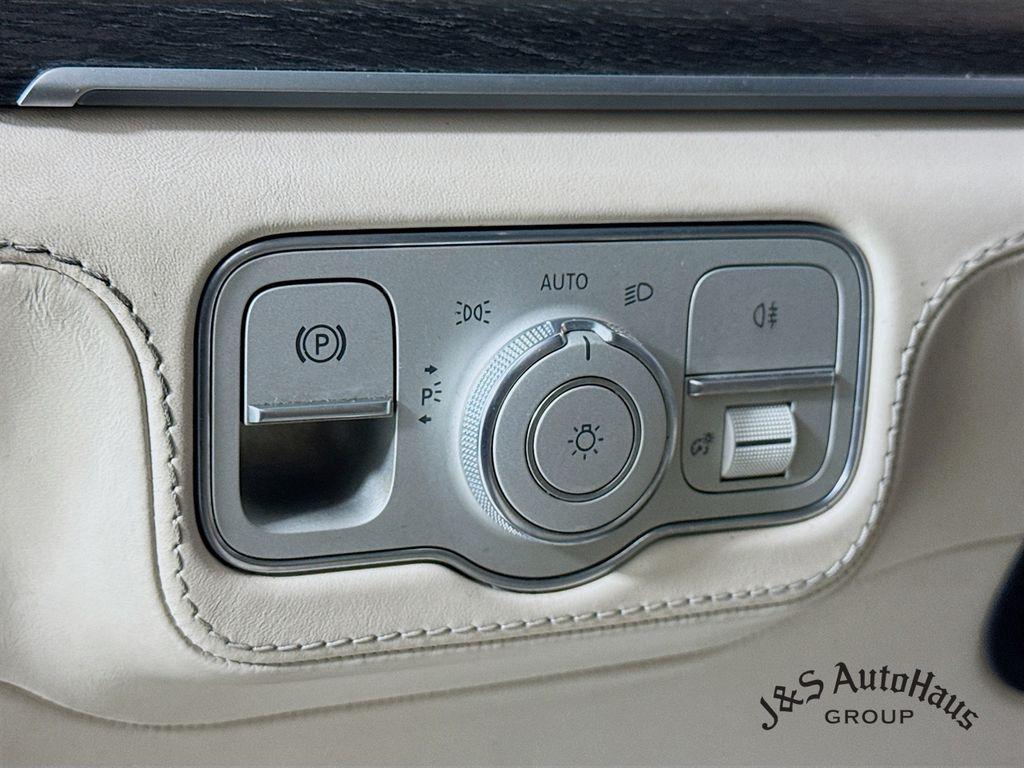 used 2021 Mercedes-Benz AMG GLS 63 car, priced at $58,995