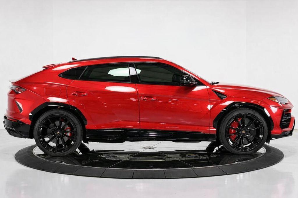used 2022 Lamborghini Urus car, priced at $204,995