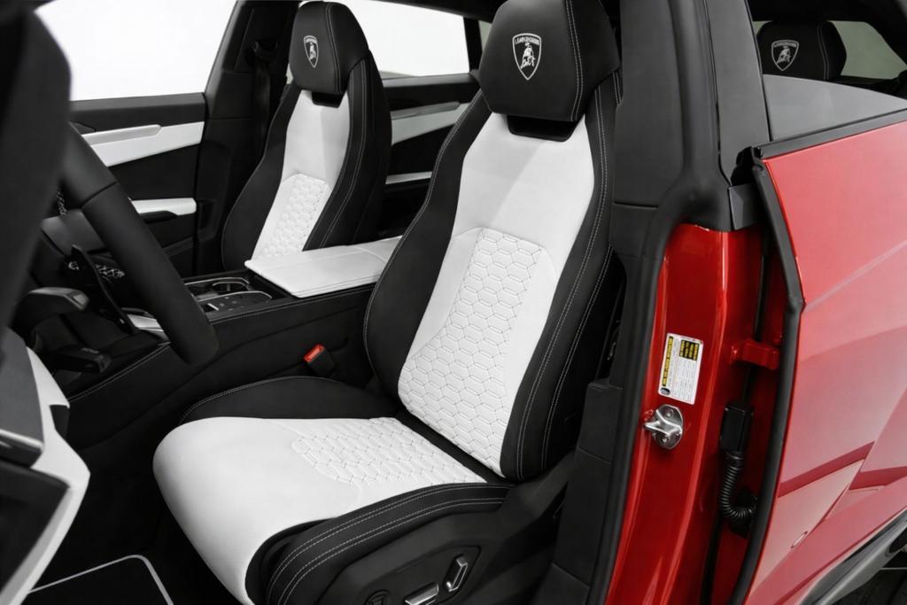 used 2022 Lamborghini Urus car, priced at $204,995