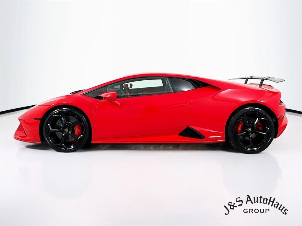 used 2020 Lamborghini Huracan EVO car, priced at $224,995