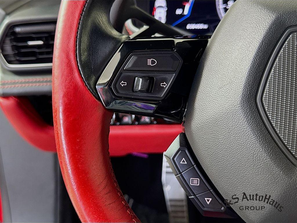 used 2020 Lamborghini Huracan EVO car, priced at $224,995