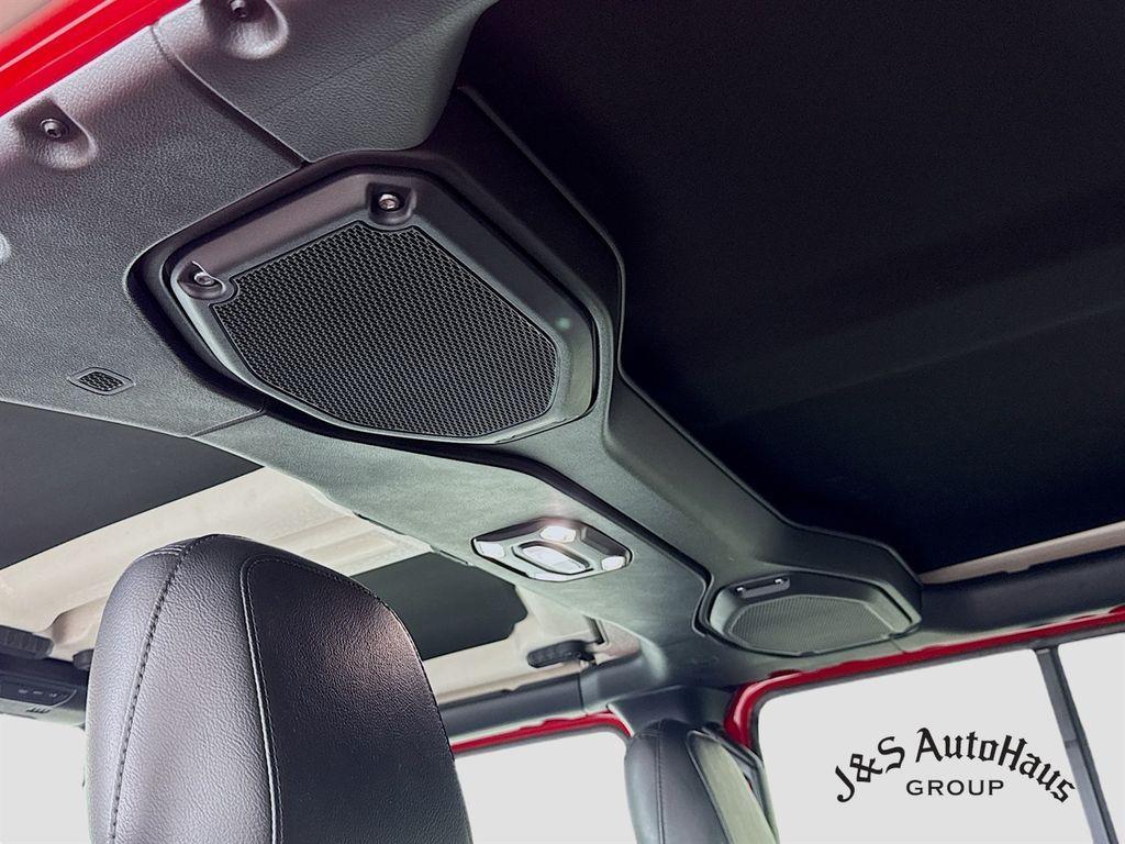 used 2022 Jeep Wrangler Unlimited car, priced at $32,495