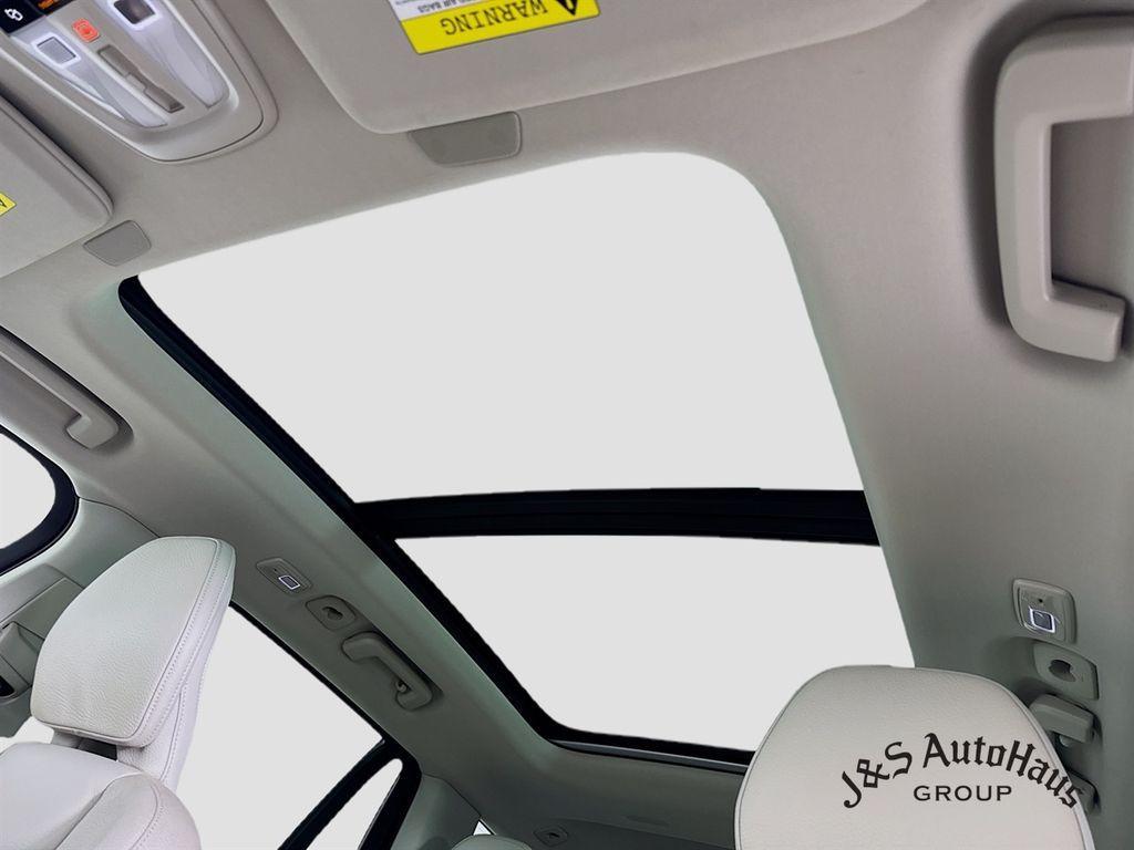 used 2023 Volvo XC90 car, priced at $34,995