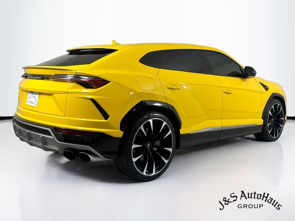 used 2021 Lamborghini Urus car, priced at $189,995