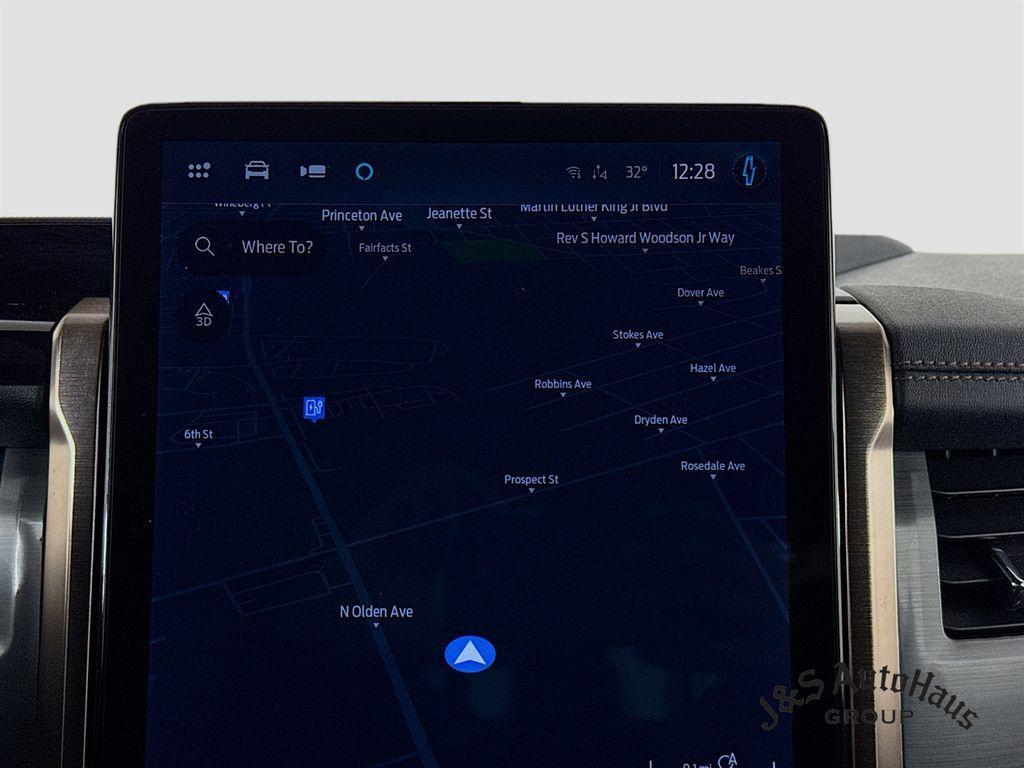 used 2022 Ford F-150 Lightning car, priced at $41,995