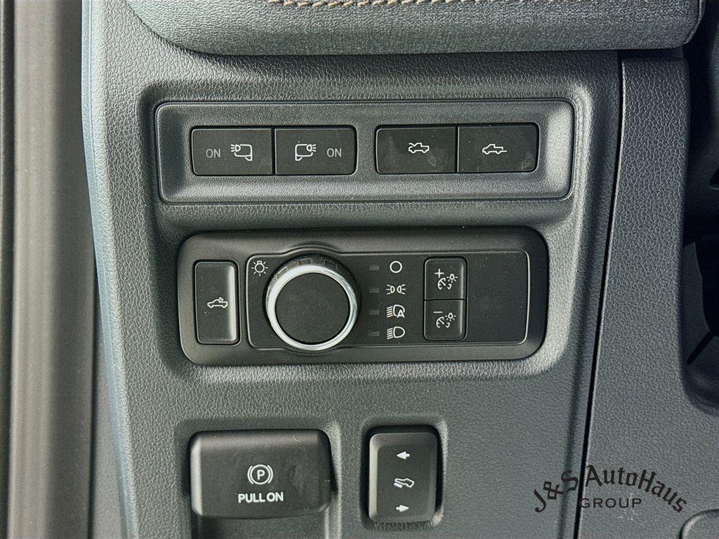 used 2022 Ford F-150 Lightning car, priced at $41,995