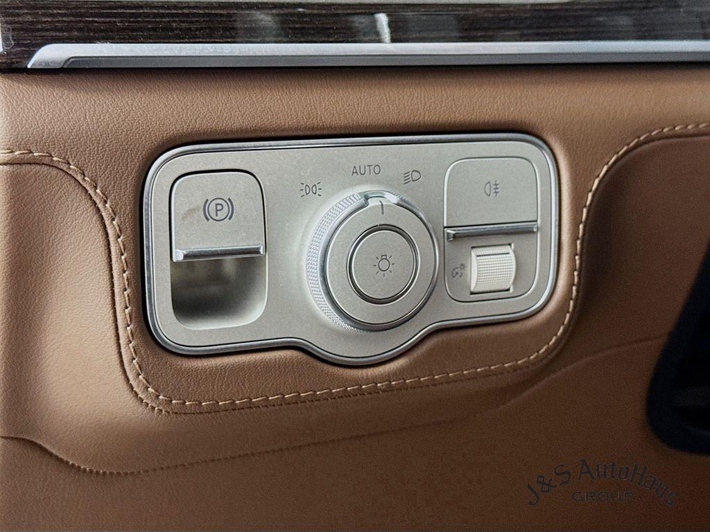 used 2024 Mercedes-Benz AMG GLS 63 car, priced at $99,995