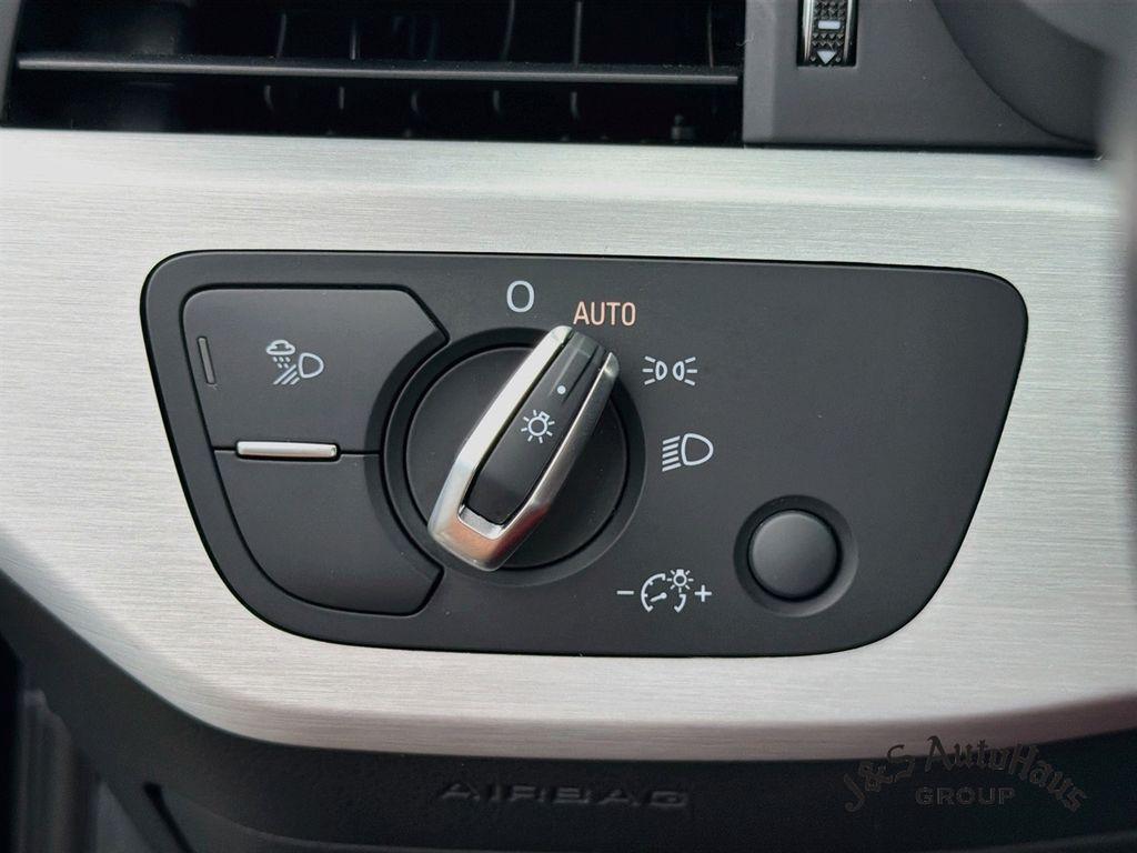 Audi S4 view 10