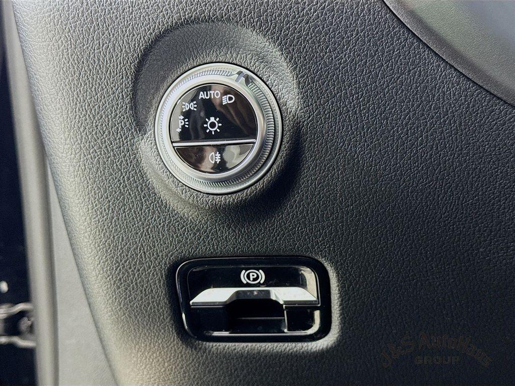 used 2022 Mercedes-Benz C-Class car, priced at $28,995