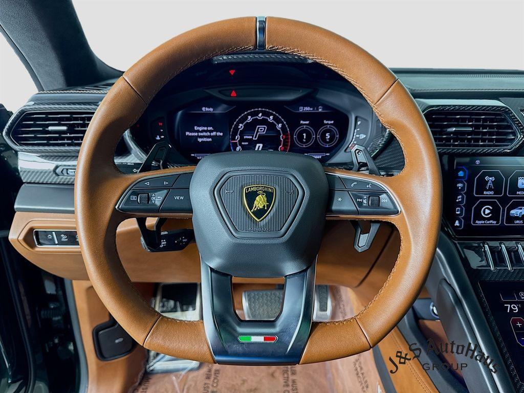 used 2022 Lamborghini Urus car, priced at $199,995