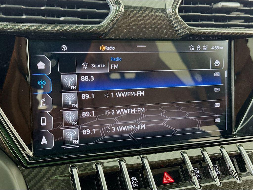 used 2022 Lamborghini Urus car, priced at $199,995