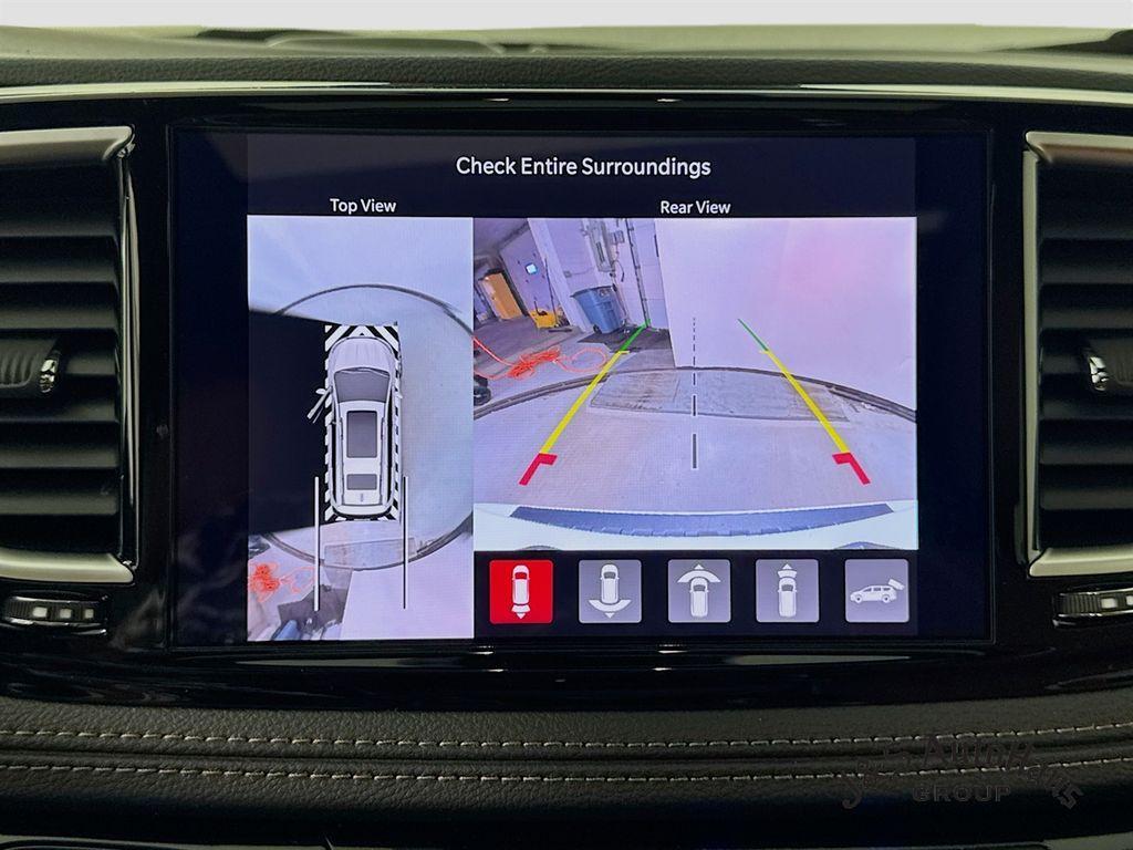 used 2025 Chrysler Pacifica Hybrid car