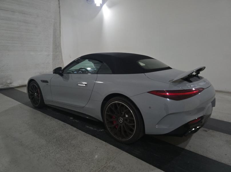 used 2022 Mercedes-Benz AMG SL 55 car, priced at $82,995