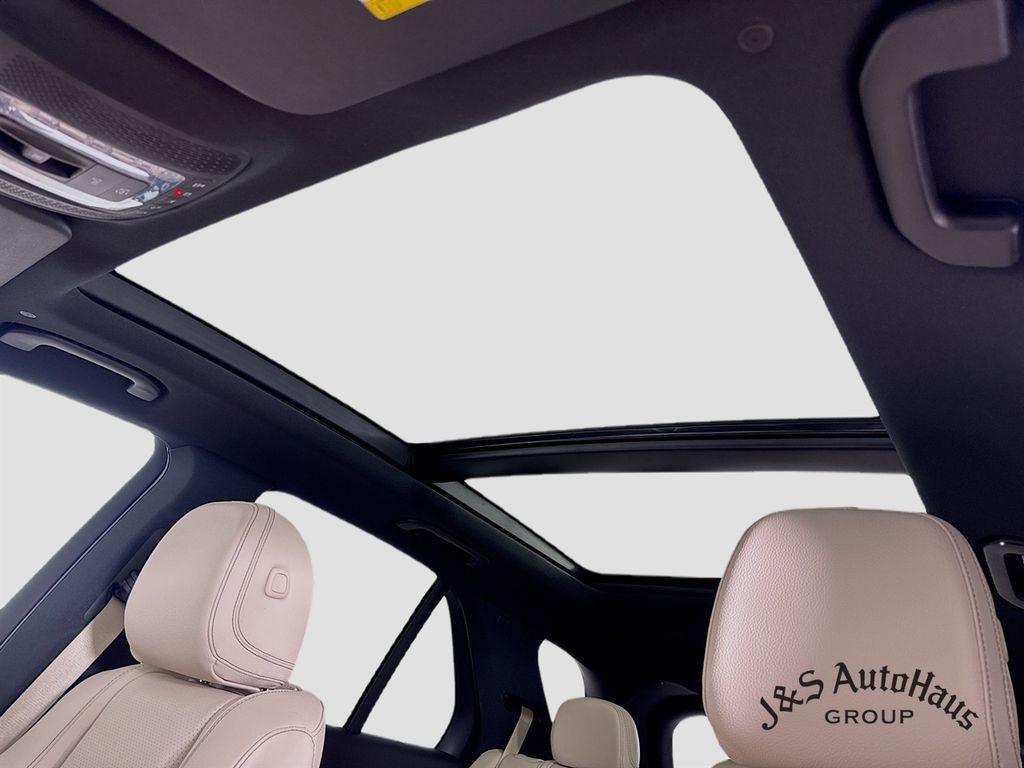 used 2024 Mercedes-Benz GLE 350 car, priced at $42,995