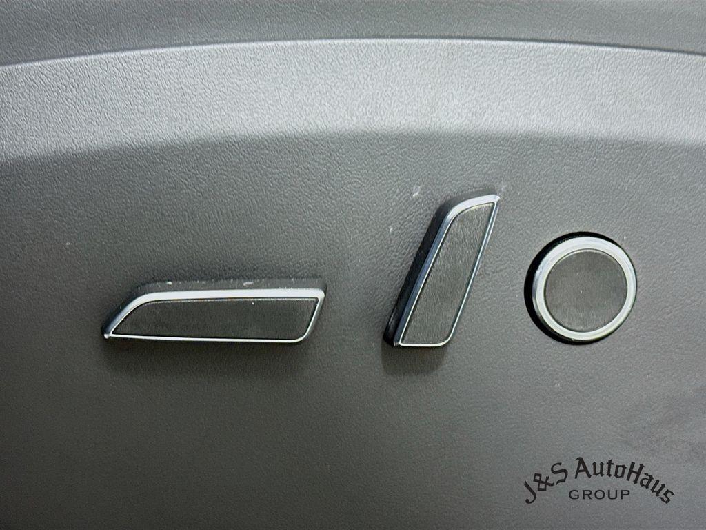 used 2025 Tesla Model X car, priced at $94,995