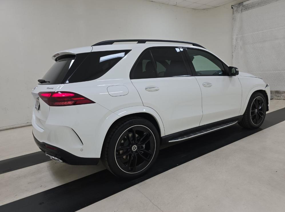 used 2025 Mercedes-Benz GLE 450 car, priced at $67,995