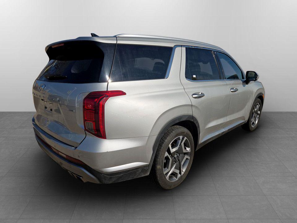 used 2024 Hyundai Palisade car, priced at $30,497