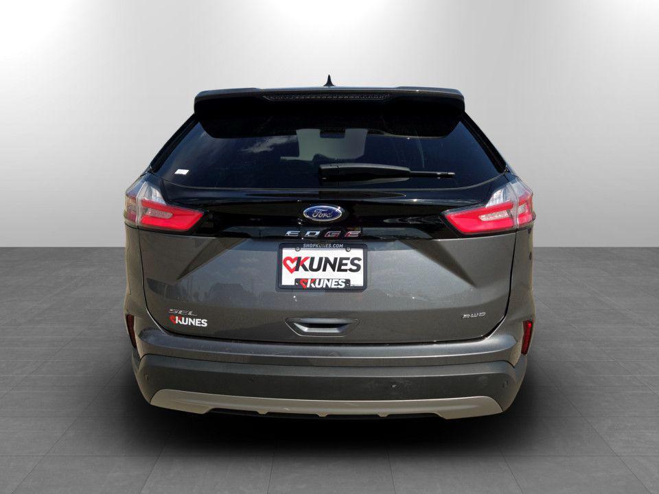used 2024 Ford Edge car, priced at $23,800