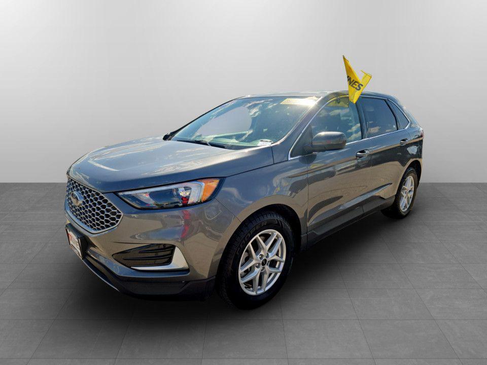 used 2024 Ford Edge car, priced at $23,800