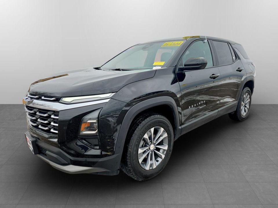 used 2025 Chevrolet Equinox car, priced at $23,282