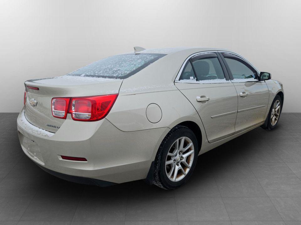 used 2015 Chevrolet Malibu car, priced at $7,374