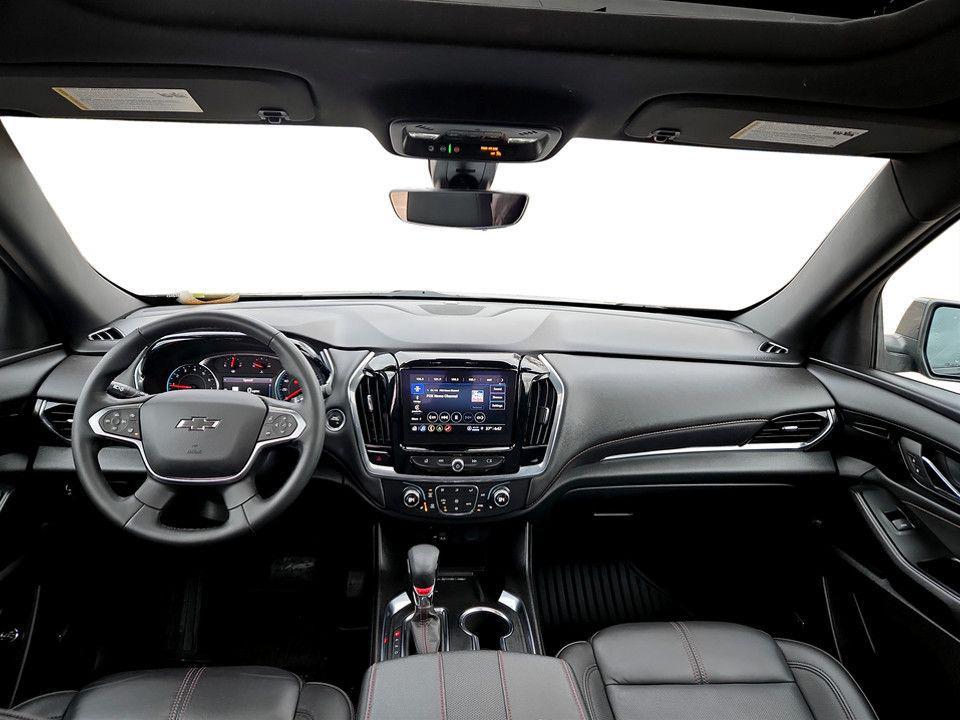 used 2023 Chevrolet Traverse car, priced at $38,886