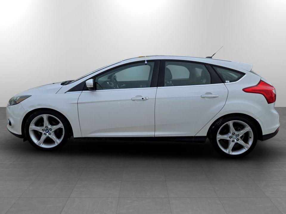 used 2012 Ford Focus car, priced at $5,900