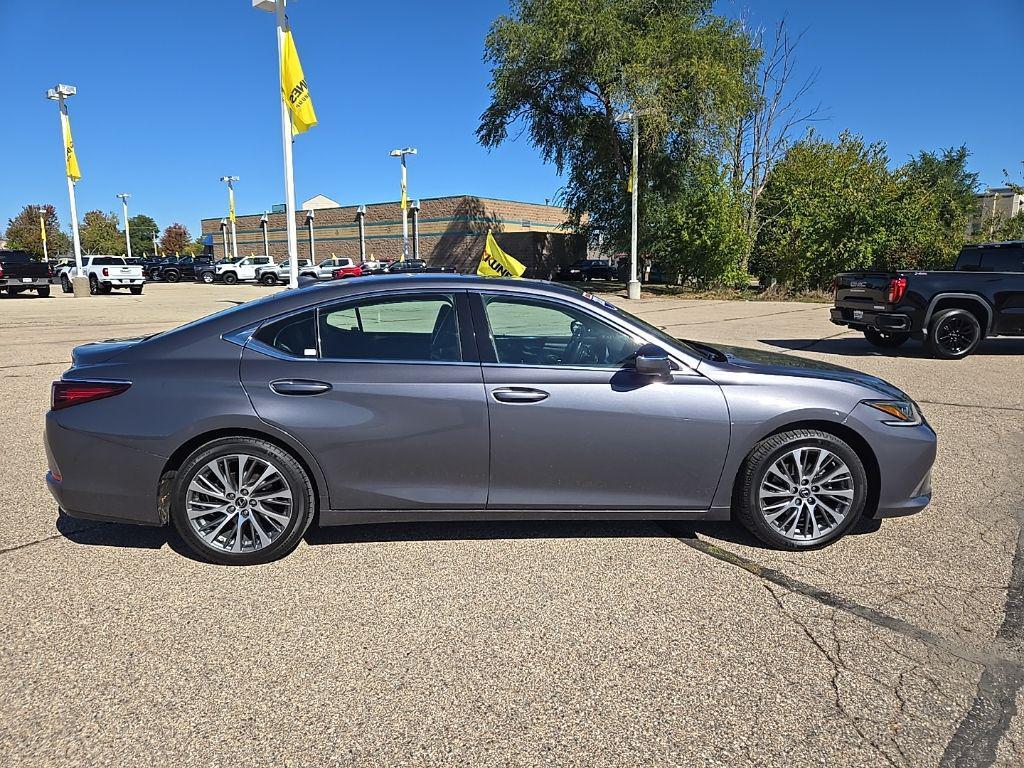 used 2020 Lexus ES 350 car, priced at $23,387