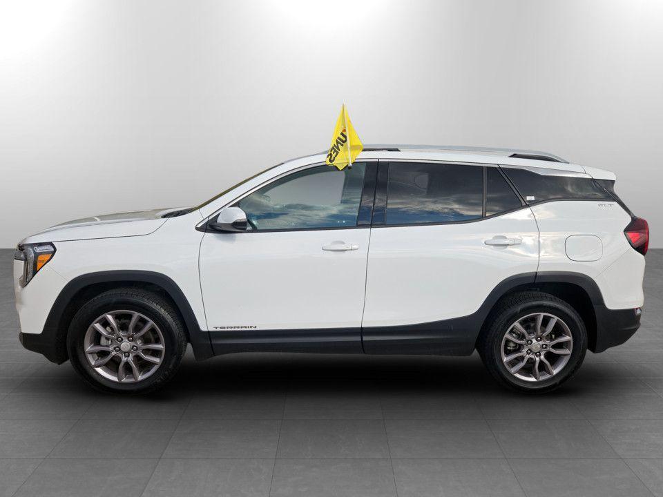 used 2024 GMC Terrain car, priced at $21,326