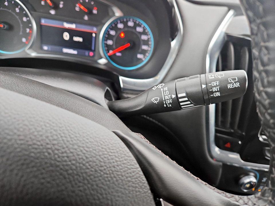 used 2023 Chevrolet Traverse car, priced at $28,435