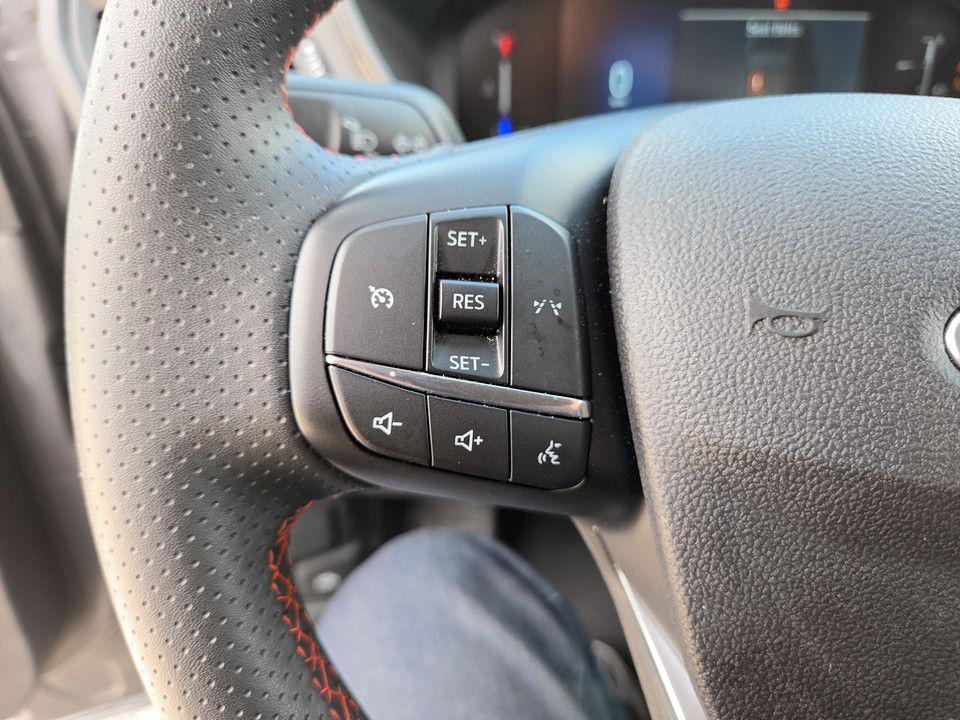used 2025 Ford Escape car, priced at $25,311