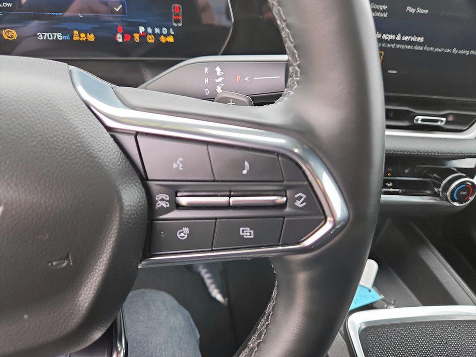 used 2025 Chevrolet Equinox car, priced at $25,637