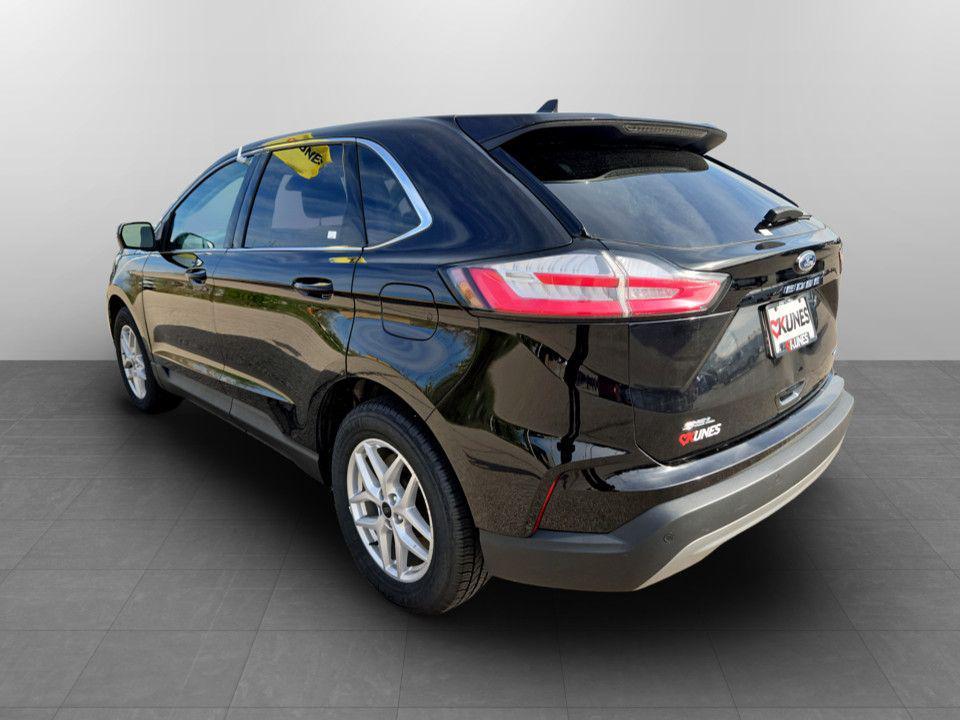 used 2023 Ford Edge car, priced at $25,000