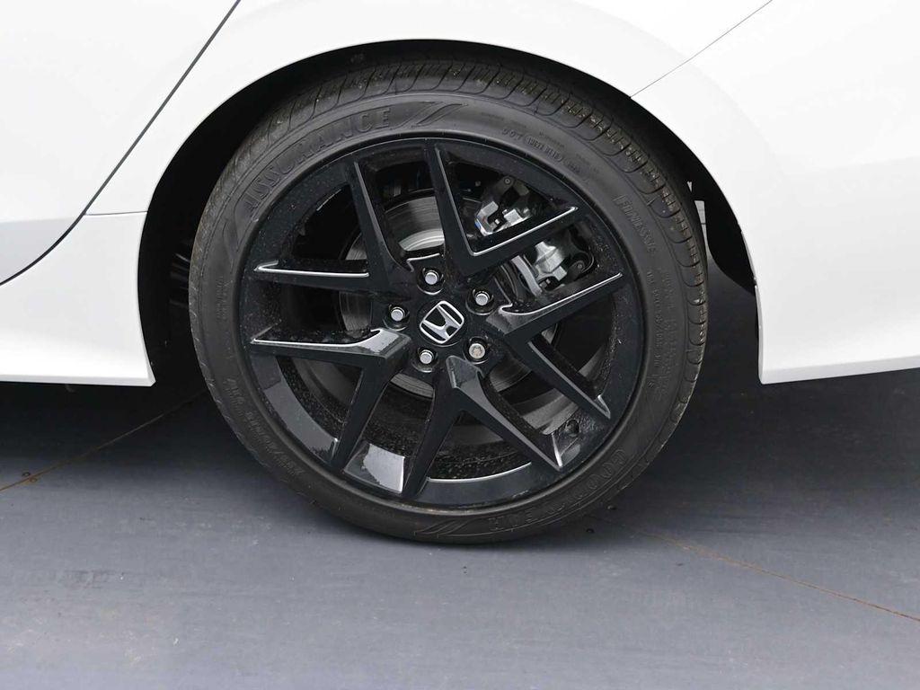 new 2025 Honda Civic Hybrid car, priced at $30,555