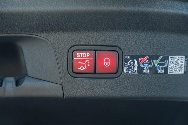 new 2026 Mercedes-Benz AMG GLE 63 car, priced at $137,140