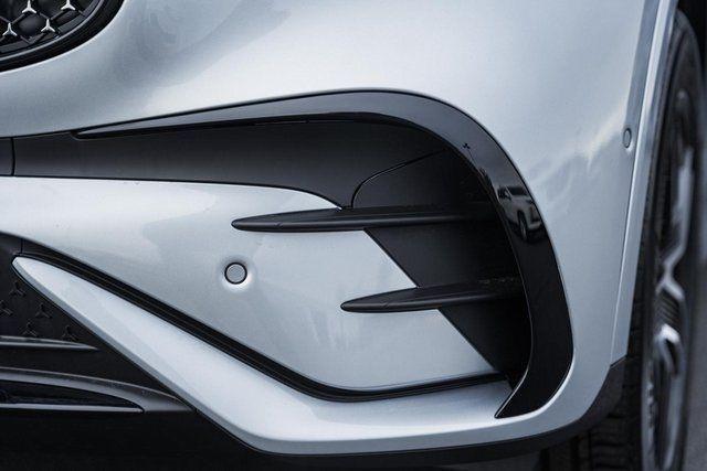 new 2026 Mercedes-Benz GLC 300 car, priced at $58,985