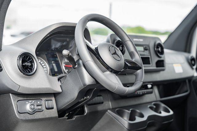 new 2026 Mercedes-Benz Sprinter 2500 car, priced at $64,281