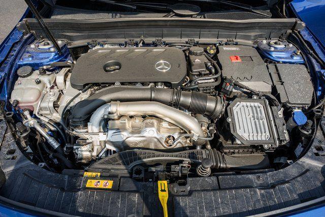 new 2025 Mercedes-Benz GLB 250 car, priced at $55,650