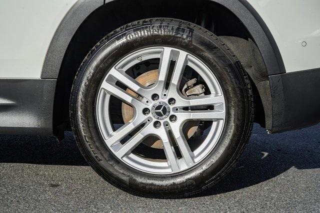 used 2022 Mercedes-Benz GLB 250 car, priced at $28,500