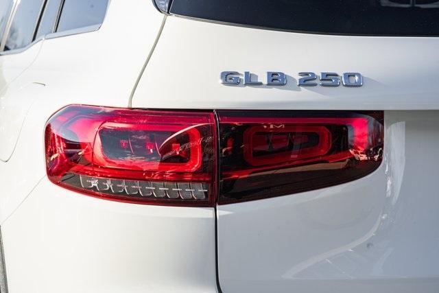 used 2022 Mercedes-Benz GLB 250 car, priced at $28,500