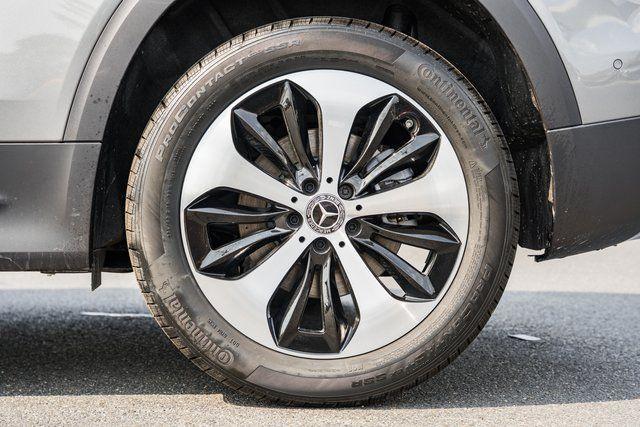 new 2025 Mercedes-Benz GLB 250 car, priced at $54,540