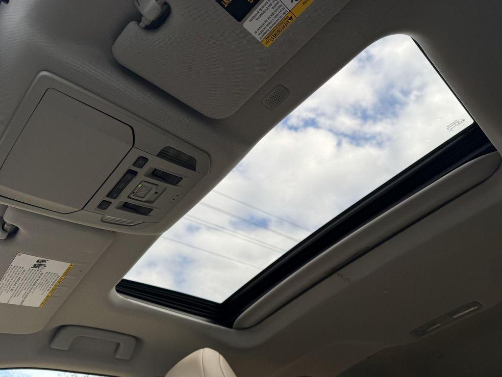 used 2022 Toyota Highlander car, priced at $34,650