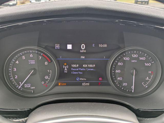 new 2025 Cadillac XT5 car, priced at $58,995