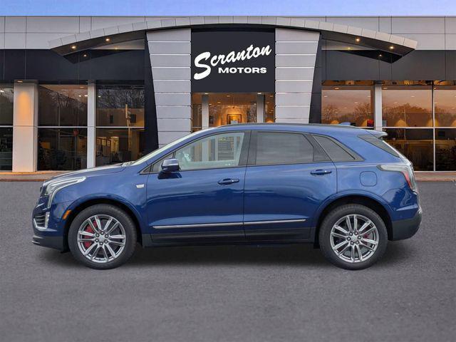 new 2025 Cadillac XT5 car, priced at $58,995