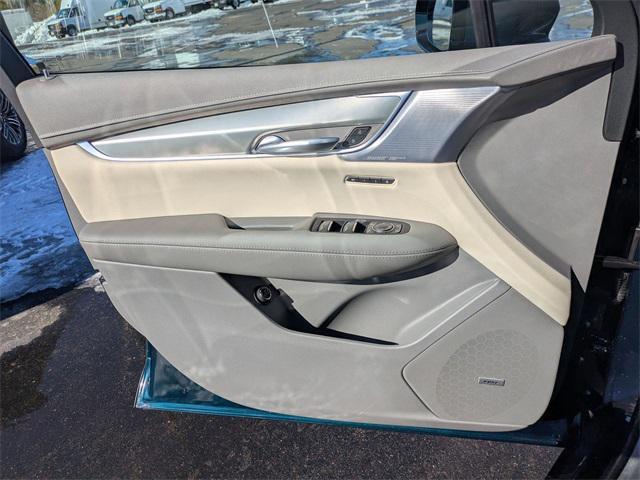 new 2026 Cadillac XT5 car, priced at $60,595